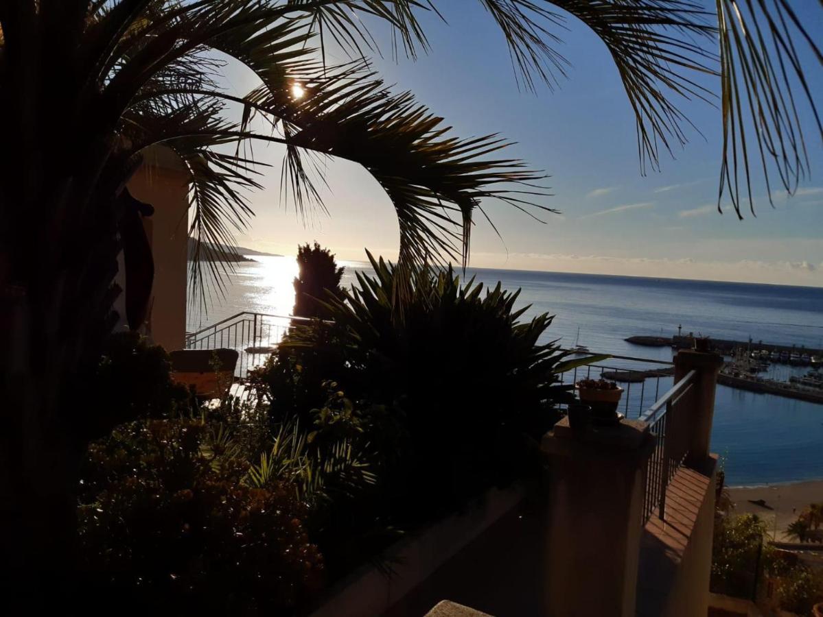 Villa L'Ensoleillee Vue Panoramique Mer, 250 M De La Plage Et Du Centre Ville Menton Exterior foto